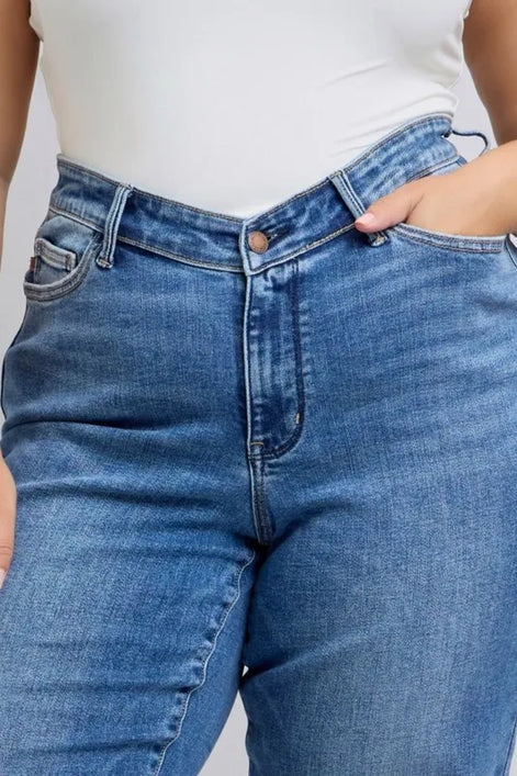 f7f62cd9-150b-4f35-8ff4-4b4192bfb073-Max-Origin