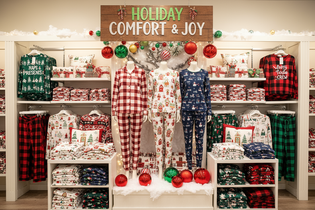 Womens christmas pajamas